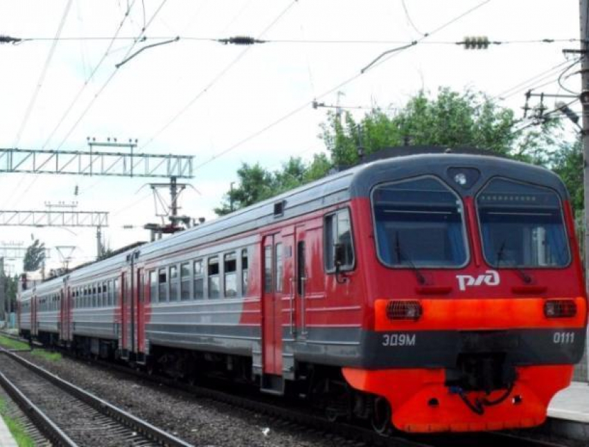 В Волжском поменяли расписание пригородных поездов на Волгоград
