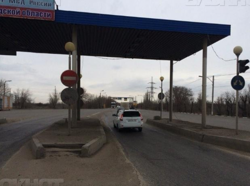 Новая схема движения на въезде в Волжский оказалось непонятной для всех