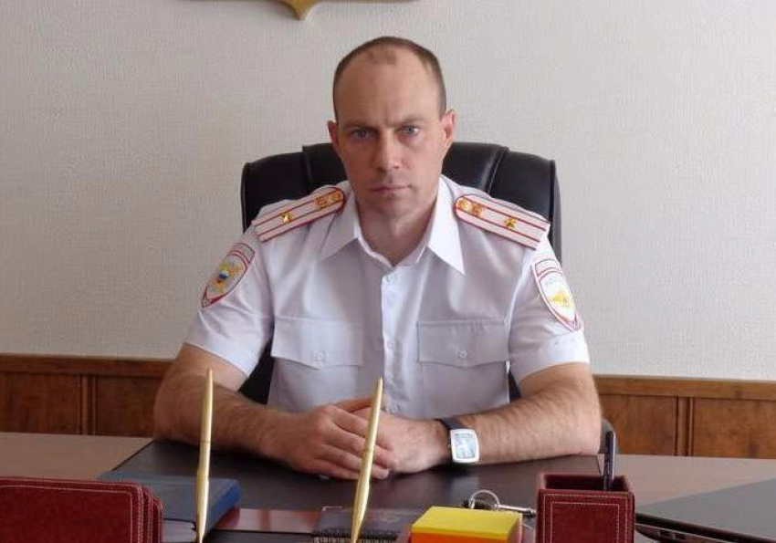 Начальник среднеахтубинской полиции задержал водителя, пытавшегося скрыться после наезда на женщину