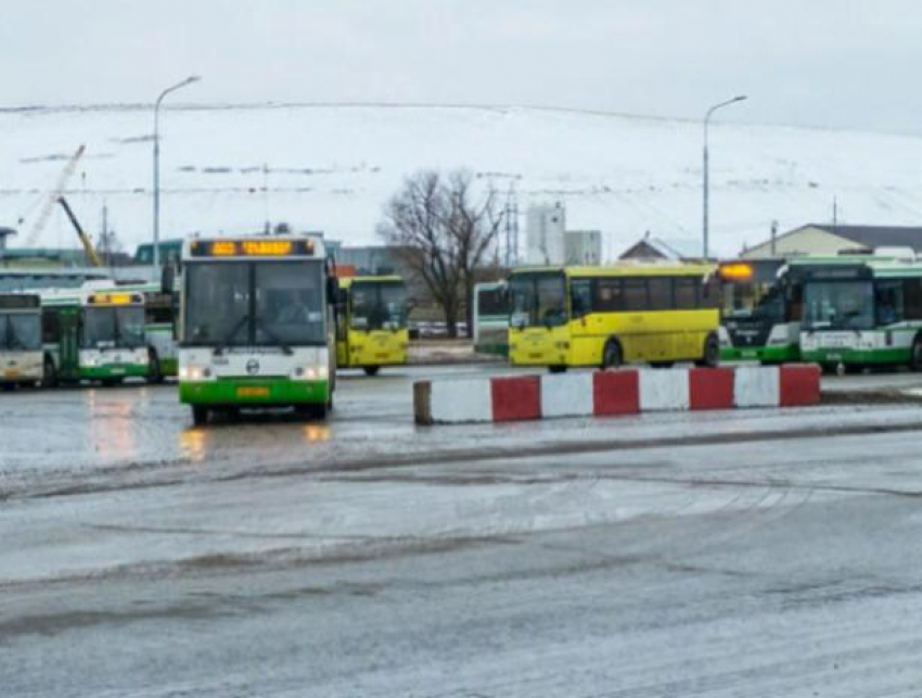  В Волжском изменили маршрут популярного городского автобуса