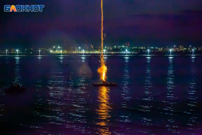 Луна днем, звездопады и полет МКС: в небе над Волжским появятся удивительные зрелища