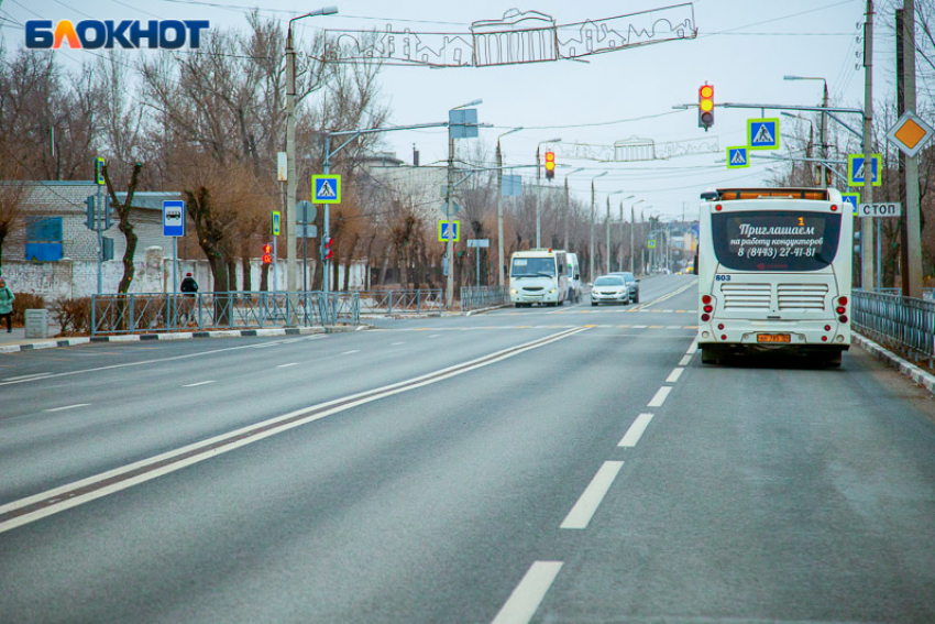 Весной в Волжском начнут ремонт дорог: в список вошли 17 объектов