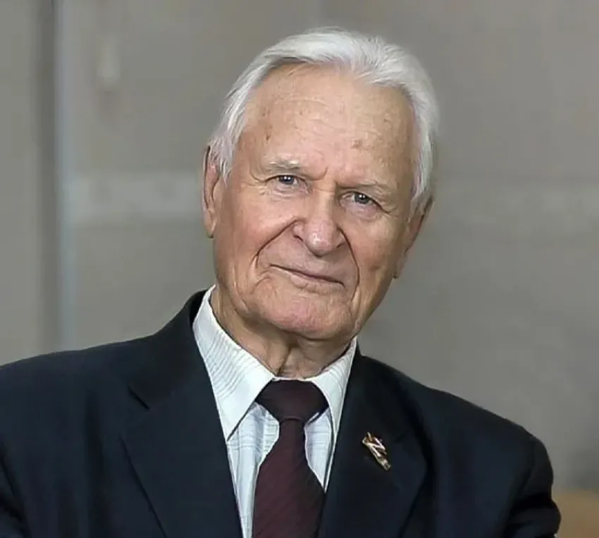 В Волжском ушел из жизни Почетный гражданин города Геннадий Филимонов