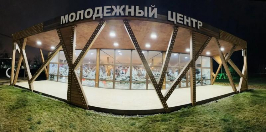 Новогодние каникулы по-волжски: куда пойти и чем заняться молодежи