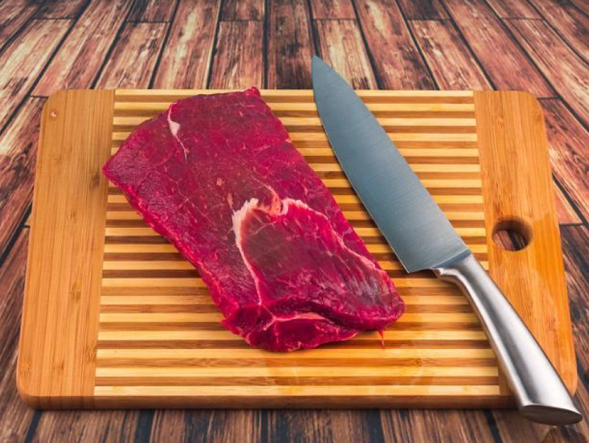 В мясной продукции по региону нашли сальмонеллу