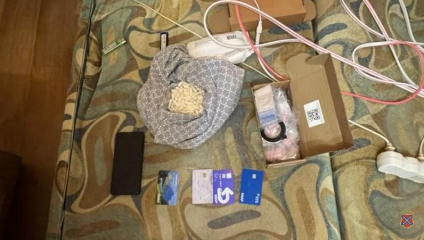 В Волжском полиция изъяла 3 кг «лирики»: задержаны трое наркоторговцев