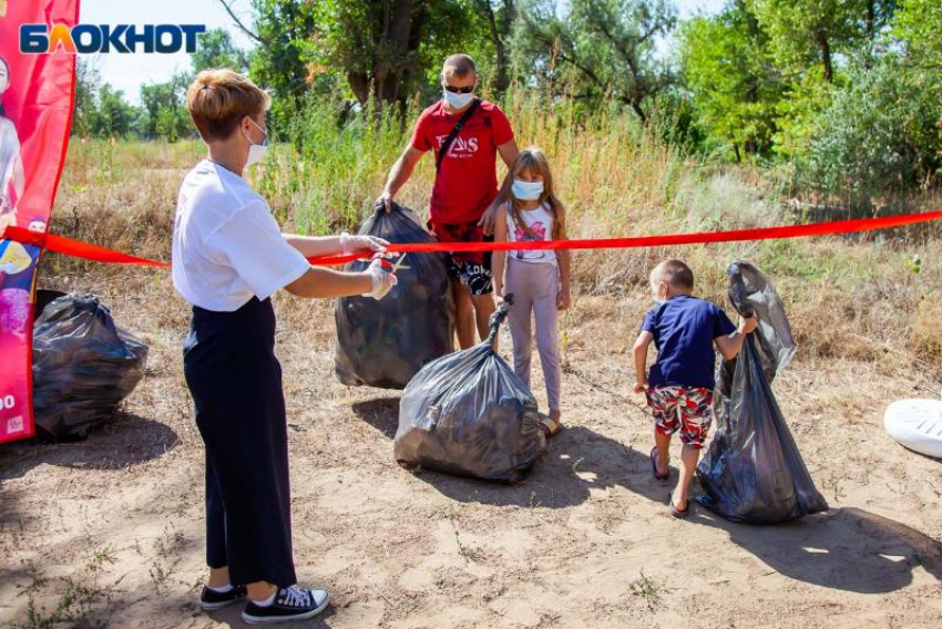 В Волжском стартует новый этап благотворительного сбора вторсырья