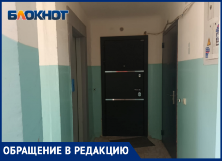 Трупный запах после смерти соседа не дает нормально жить волжанам