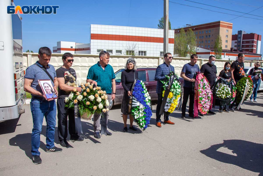 По миллиону выплатили в Волгограде семьям спортсменок, погибших под Ставрополем