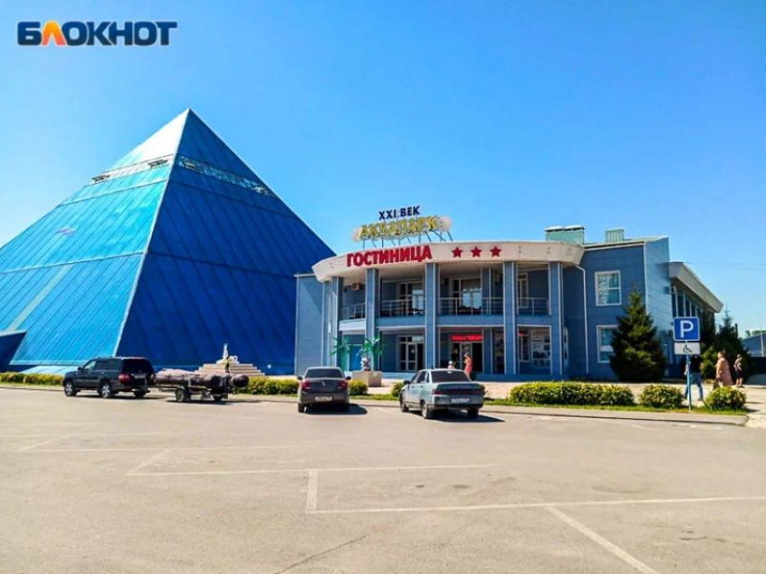 В волжском аквапарке «XXI век» внезапно скончалась 43-летняя женщина