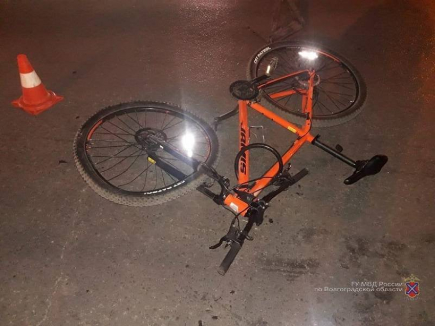 Скончался на месте: 15-летний велосипедист погиб в ДТП в Ленинске