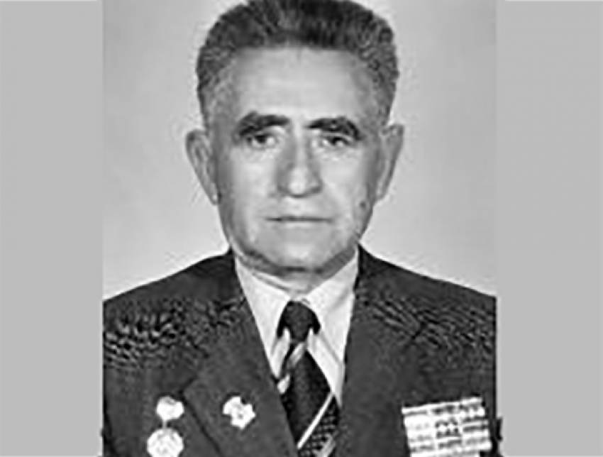 Фишер возводил больницу в Волжском через тернии к звездам