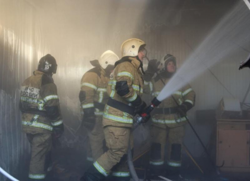 Неисправный дымоход послужил причиной пожара в Волжском