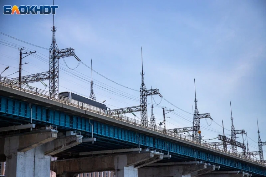 Волжская ГЭС на максимуме: сбросы воды до 26 тысяч кубометров в секунду