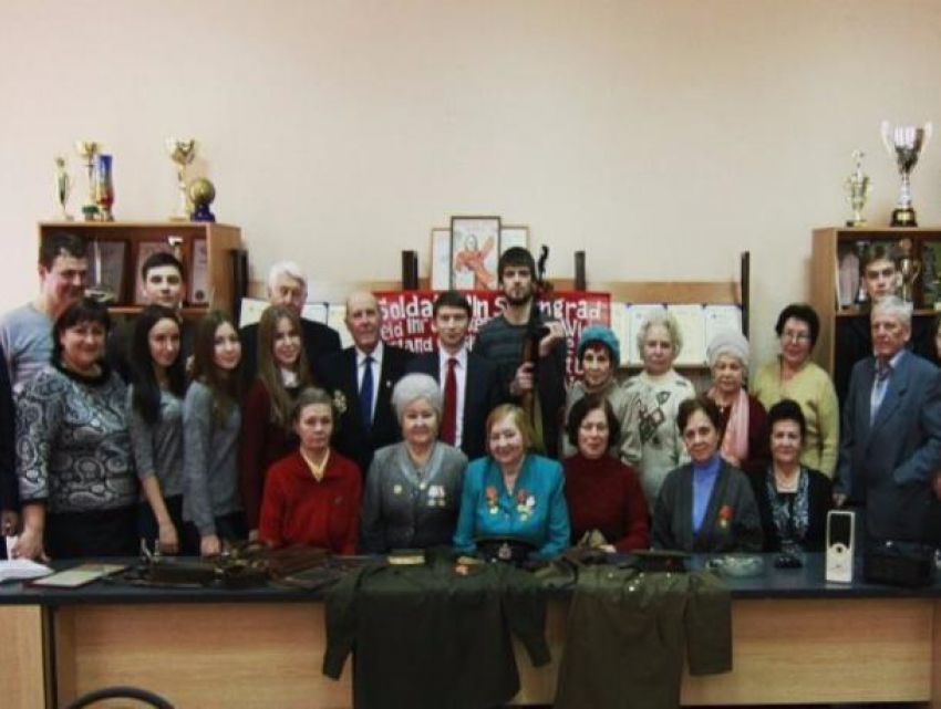 Волжская молодежь встретилась с членами организации «Дети военного Сталинграда"