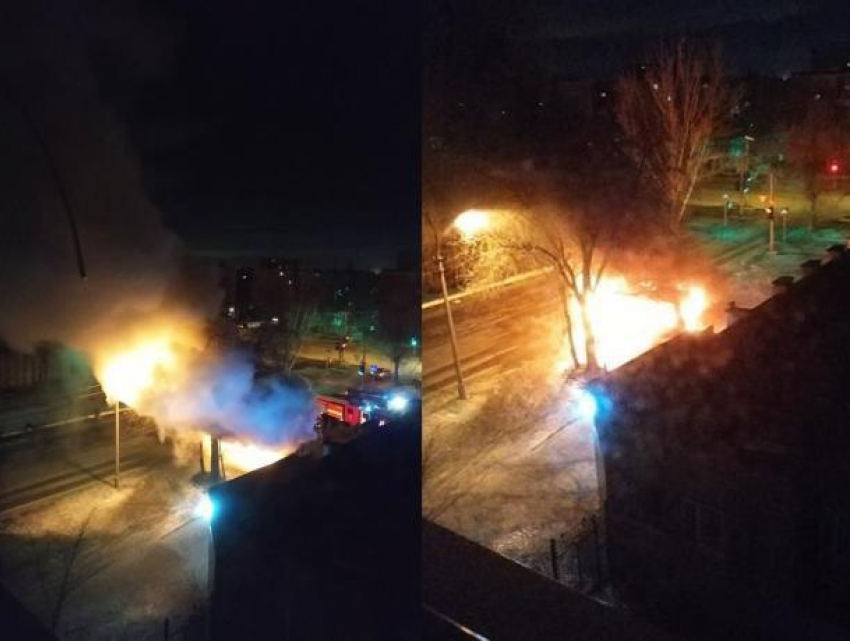 Отечественный автобус полностью выгорел в Волжском