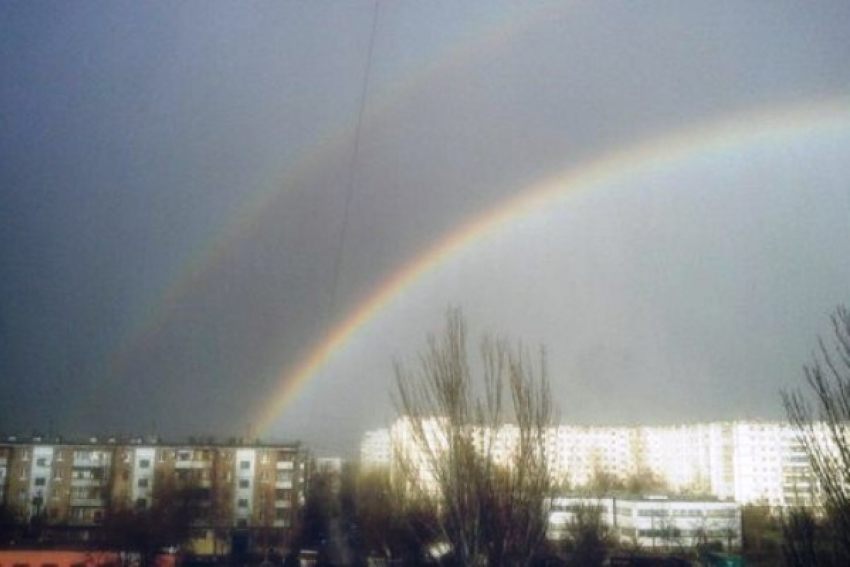 Соцсети заполонили радужные фотографии волжан