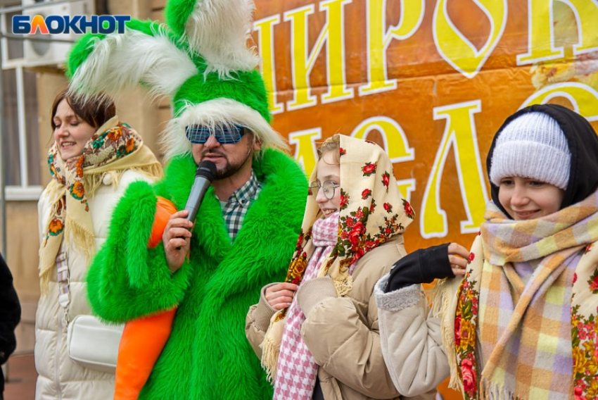 Сжигание чучела и блины: праздничная программа в Волжском