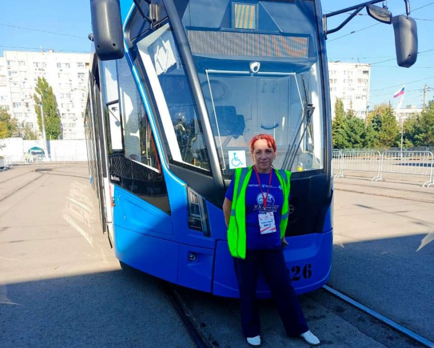 Волжский землячка Елена Антонова борется за звание «Лучший водитель трамвая России»