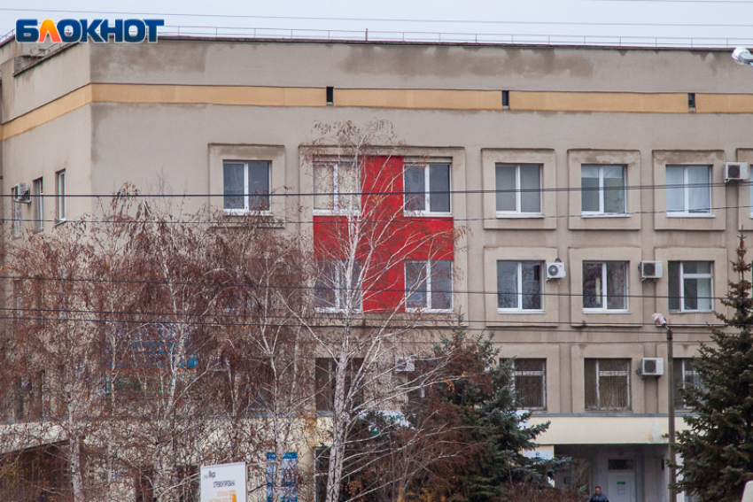 Поликлиники Волжского будут по новому принимать пациентов с 10 июня 