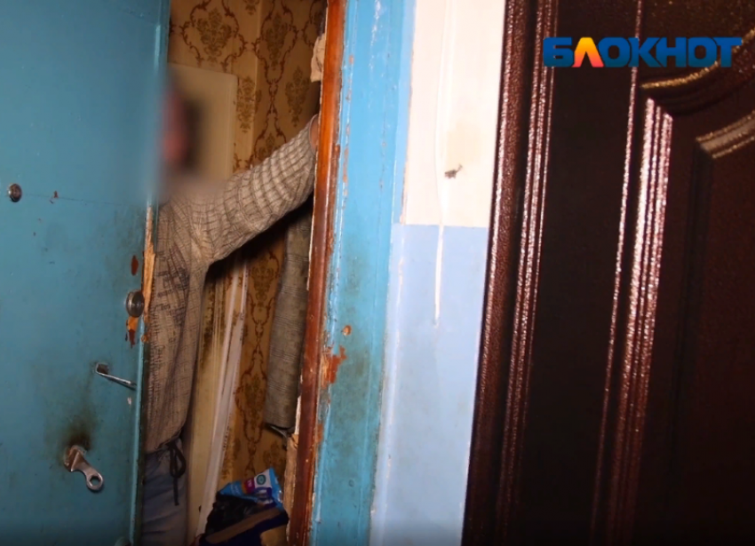 Клоповник устроил одинокий сосед в одном из многоквартирных домов Волжского