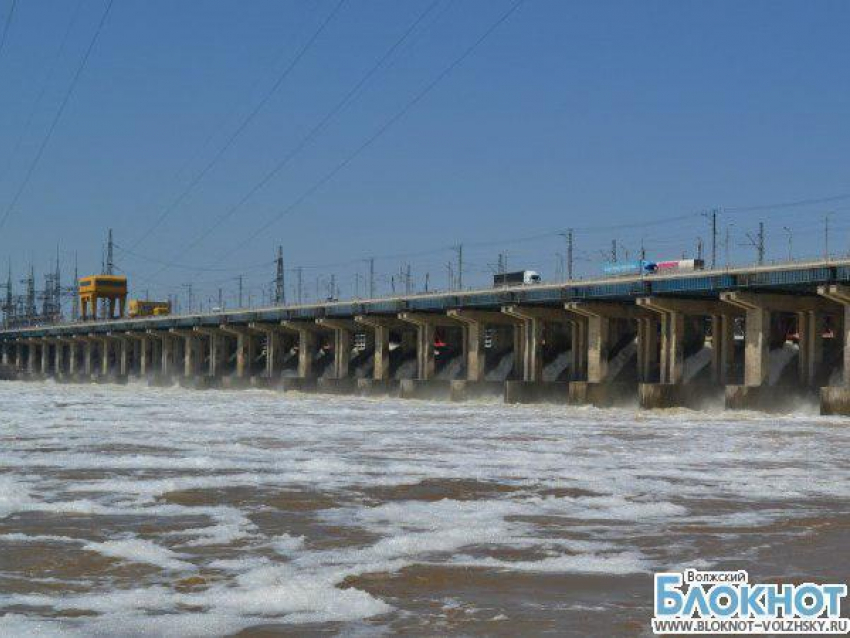 Мост через Волжскую ГЭС не могут пристроить
