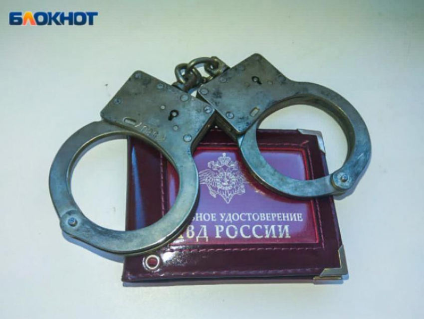 Пьяные грабители избили волжанина и украли тысячу рублей