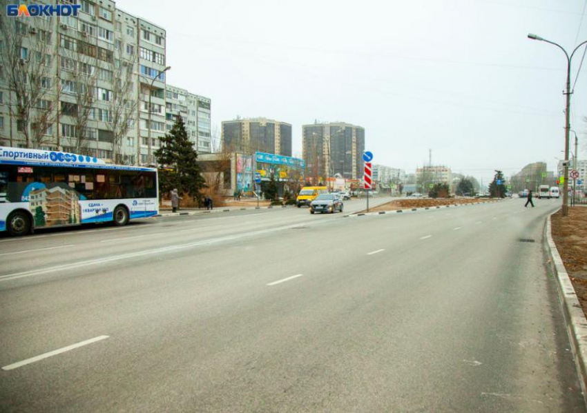 В администрации Волжского прокомментировали аннулирование закупки на ремонт дорог