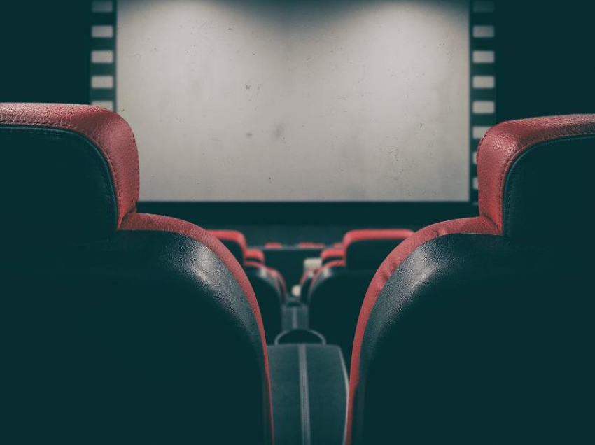Со 2 ноября смогут начать работу кинотеатры и сауны в регионе