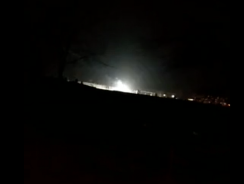 Непонятное свечение на Волжской ГЭС напугало горожан