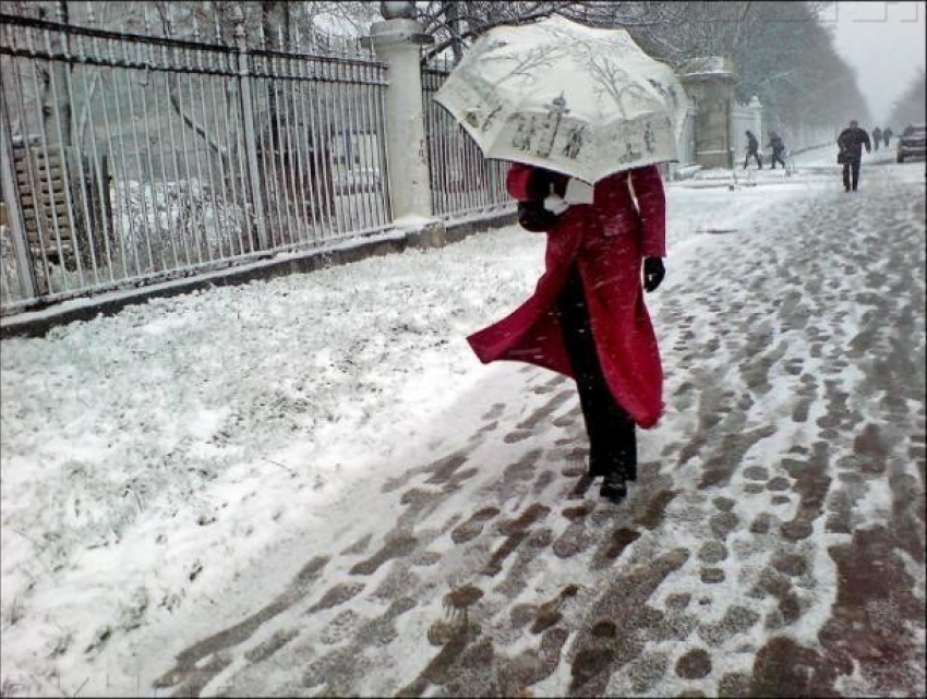 Плюс один и снег с дождем пообещали волжанам в первое воскресенье марта