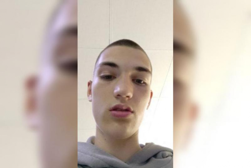 В Среднеахтубинском районе более трех недель назад пропал подросток: срочно нужна помощь добровольцев