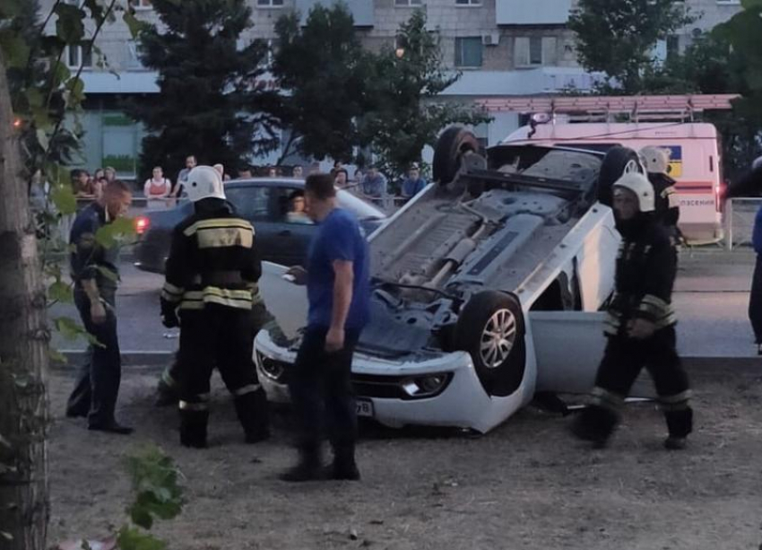 Водитель погиб в больнице после ДТП на Химиков в Волжском