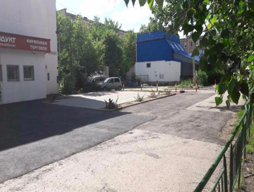   Площадку с изображением звезды и Георгиевской ленты разбили перед домом ветерана в Волжском