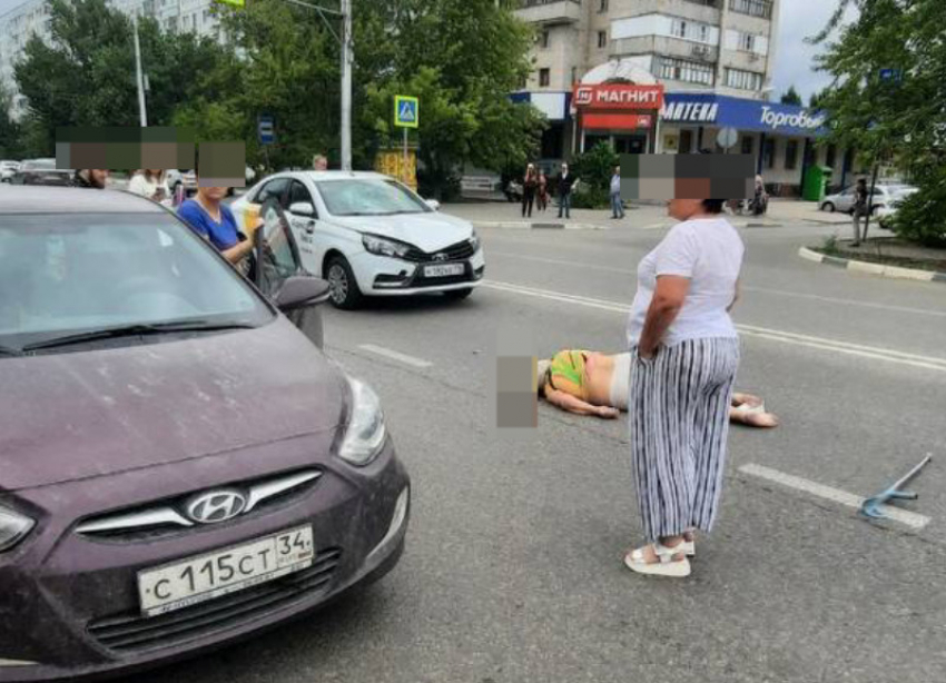 Водитель «Лады» сбил 75-летнюю женщину в Волжском: официальные подробности