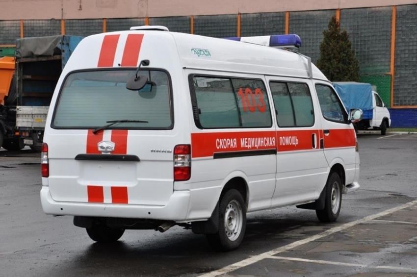 В результате ДТП под Волгоградом пострадали пять человек 