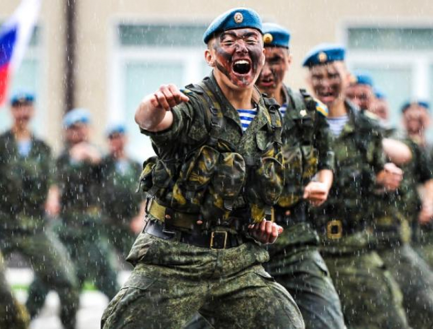 В Волжском «Голубые береты» отметят День ВДВ