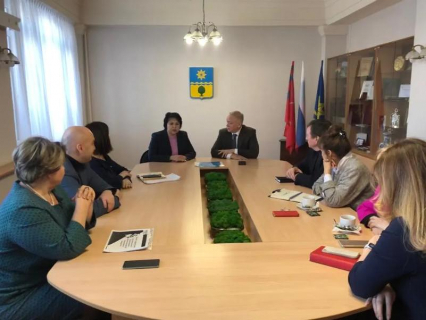 В мэрии Волжского обсудили проекты совместно с городскими ВУЗами