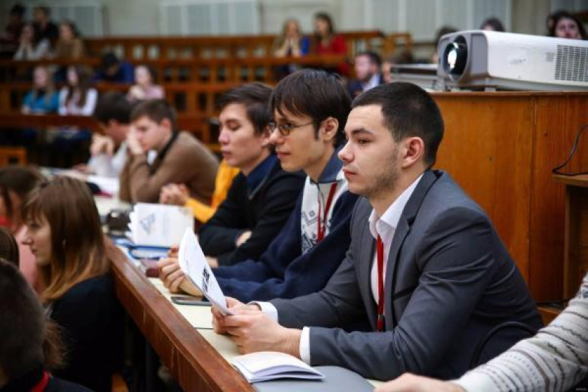 Волгоградские студенты получили высшую награду на международной конференции