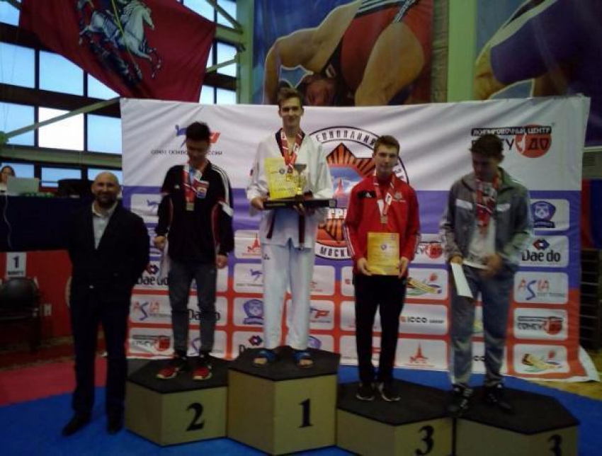 Со Всероссийских соревнований волжские тхэквондисты привезли золото и бронзу