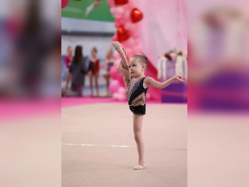 4-летняя волжанка Злата Чибирякова завоевала серебро на престижном международном турнире в Санкт-Петербурге