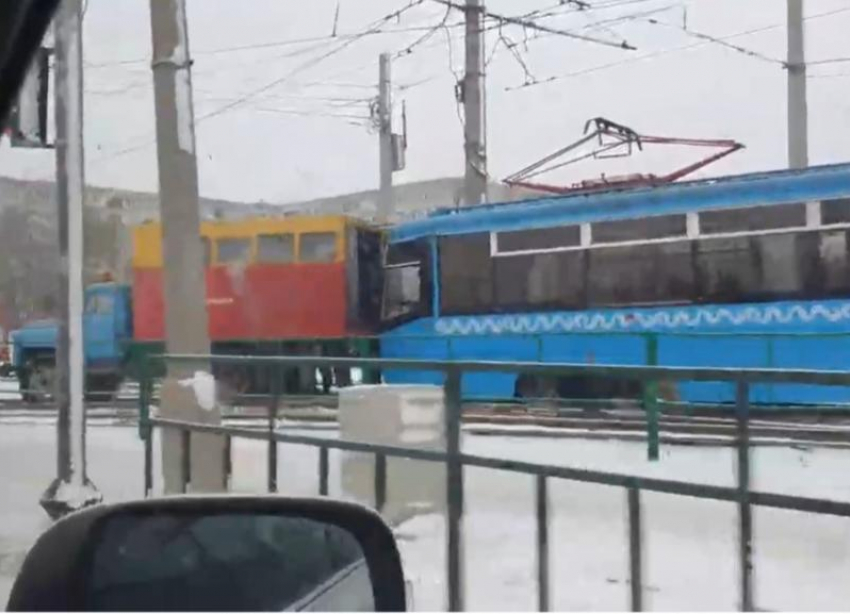 Московский трамвай не подходит для волжских рельс: руководство автоколонны высказалось о неудачном подарке