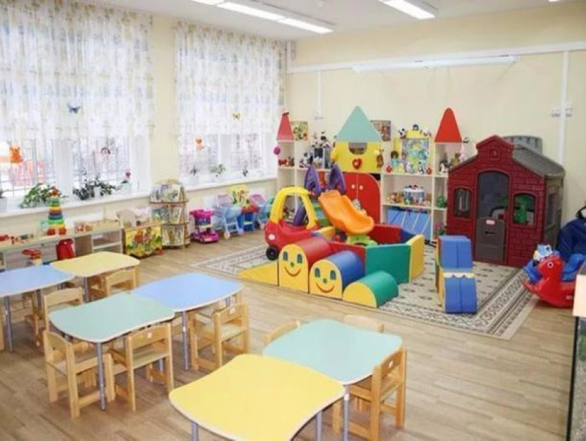 Вслед за школами в Волжском оптимизируют детские сады 