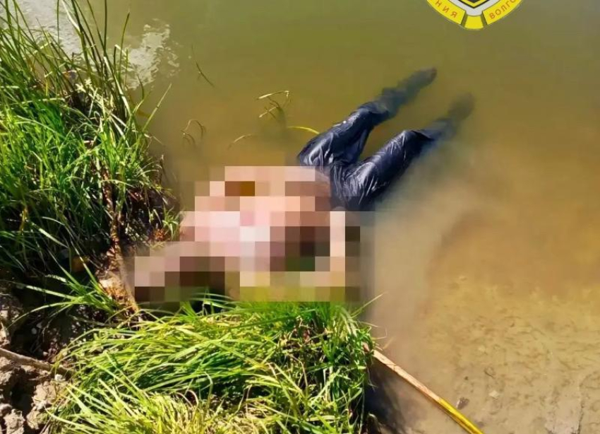 Спасатели завершили поиски двух мужчин, ушедших под воду на Хопре
