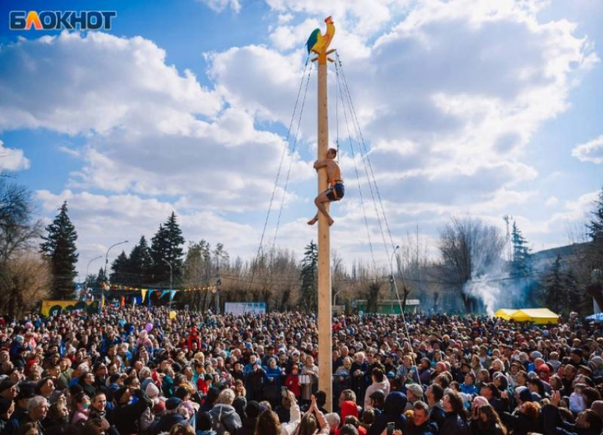 Угостись блинчиком: широкая программа мероприятий на Масленицу в Волжском