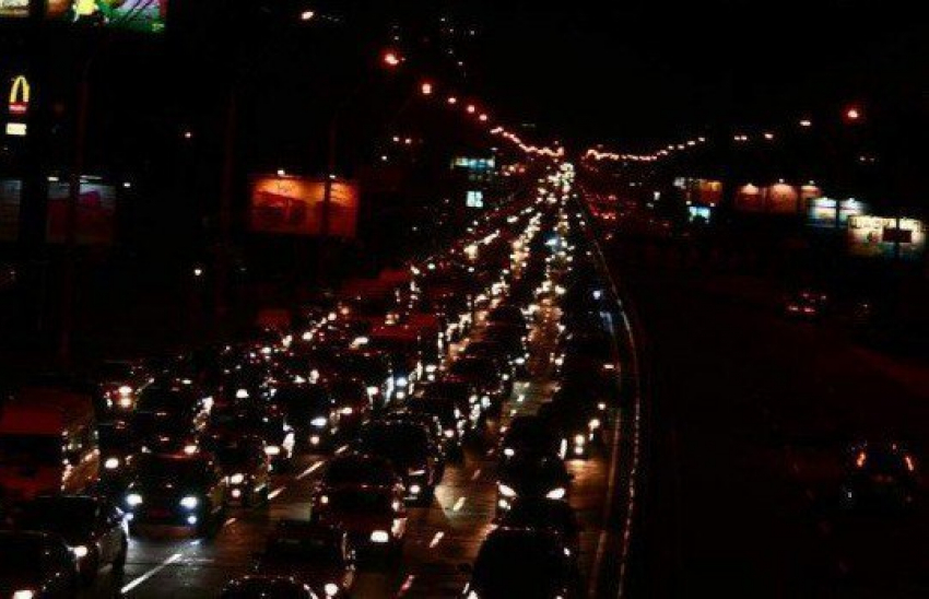 ДТП на трассе М-6 «Каспий» парализовало движение в обе стороны