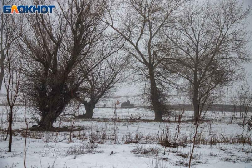 Ключевая трасса Волгоградской области закрыта для грузовиков и автобусов