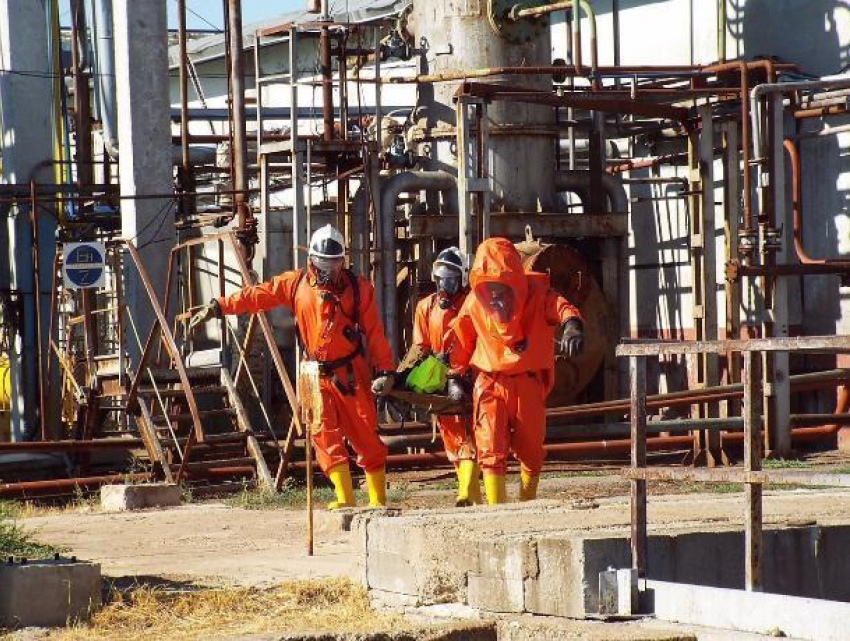На заводе, который пообещал «экологичное» производство в Волжском, нашли 598 нарушений 