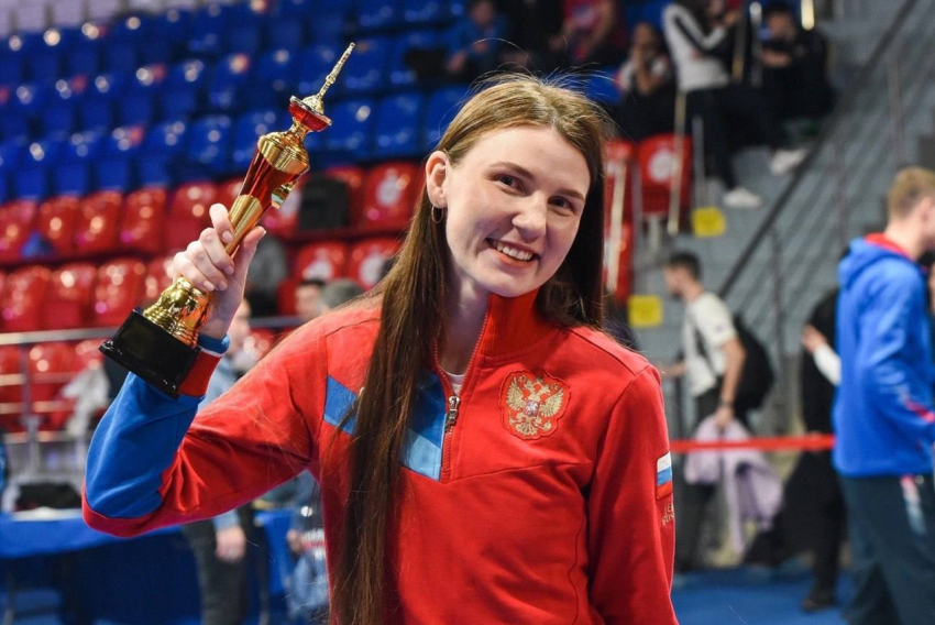 Волжанка — трехкратная чемпионка России: Анастасия Чугунова триумфально выступила на чемпионате по кикбоксингу