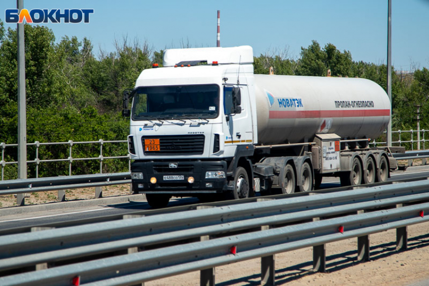 Ограничение движения тяжеловесов вводится в Волгоградской области